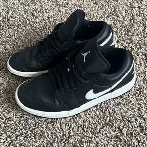 Air Jordan 1 Low 6.5W/5M
